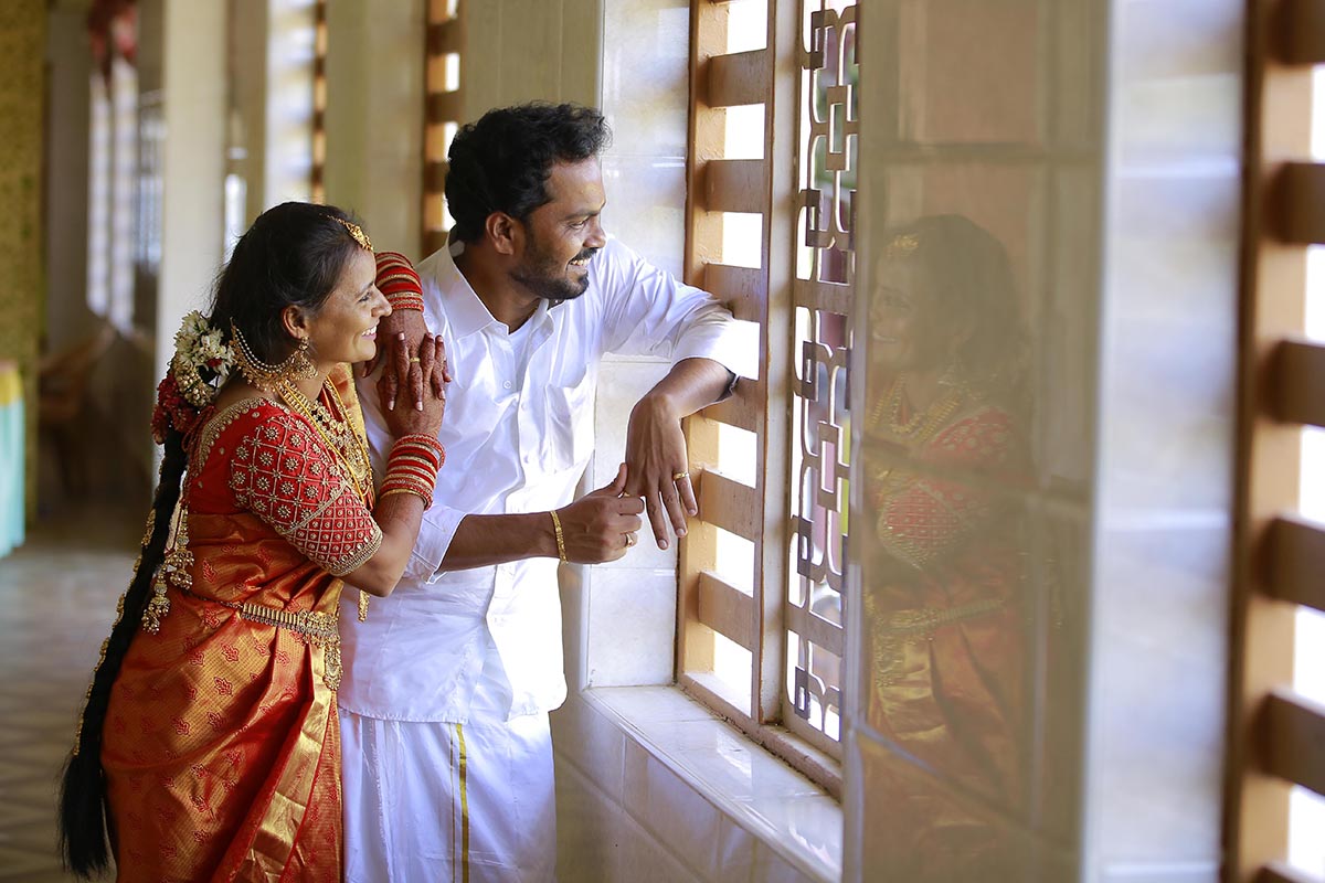 Candid wedding moment — Venus Fotos gallery